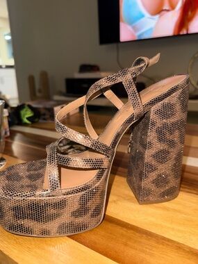 Jessica Simpson Platform Block Heel Sandals in Leopard Print Brown